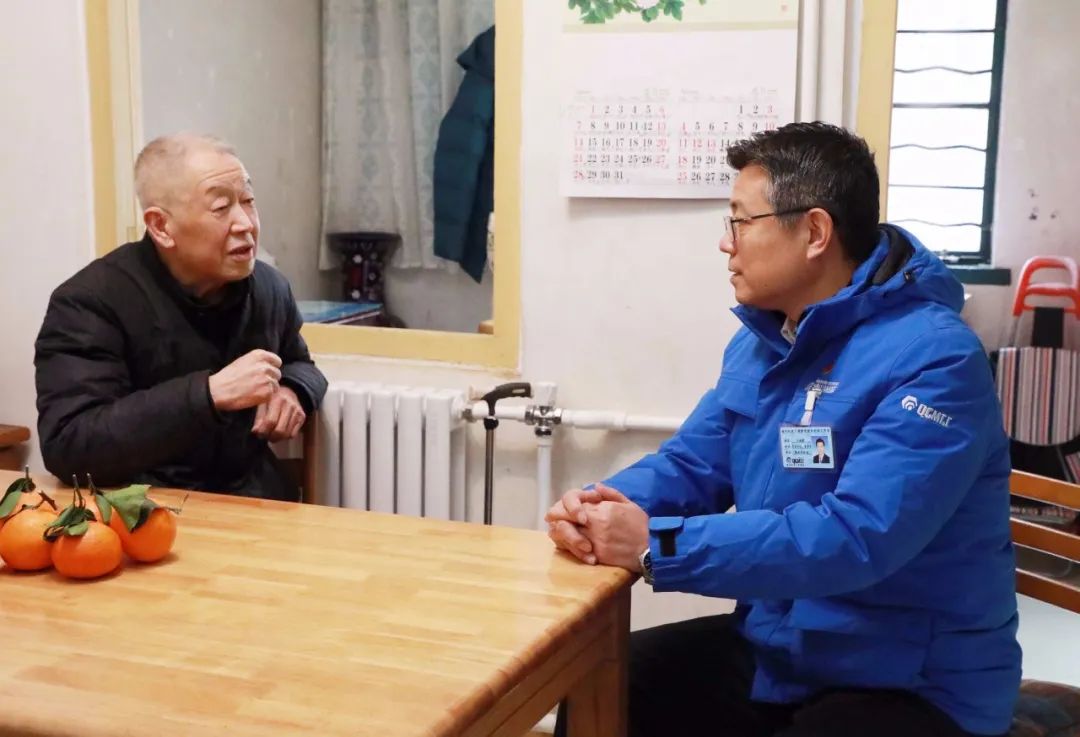 【集團資訊】集團領(lǐng)導(dǎo)節(jié)前慰問退休困難職工