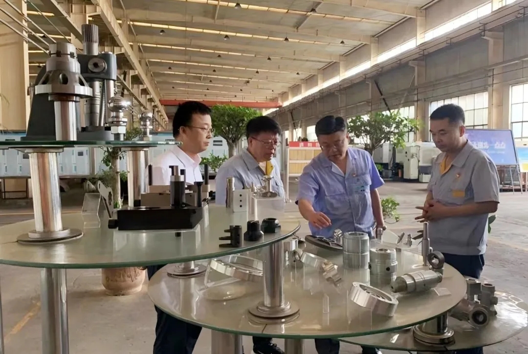 【集團(tuán)資訊】馬旭耀董事長調(diào)研零件公司、關(guān)中工具公司