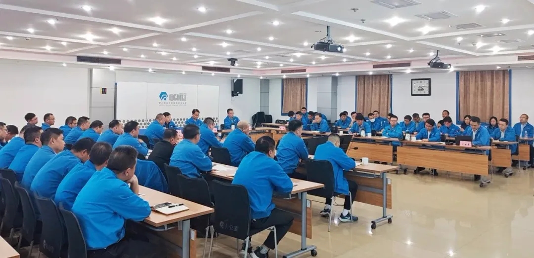 【集團(tuán)資訊】沖刺季度任務(wù) 決勝全年目標(biāo)—集團(tuán)銷售工作會召開